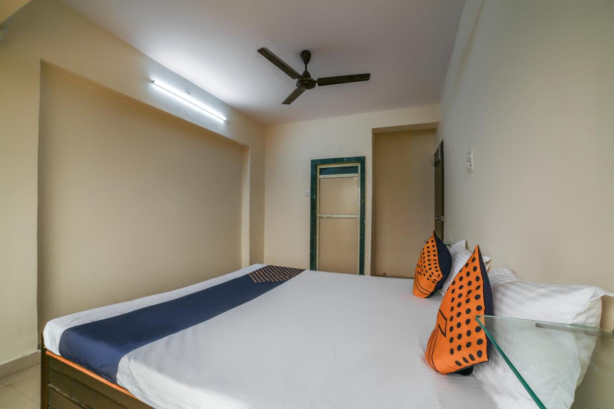 Hotel O Megha Villa Gorhe Ngoại thất bức ảnh